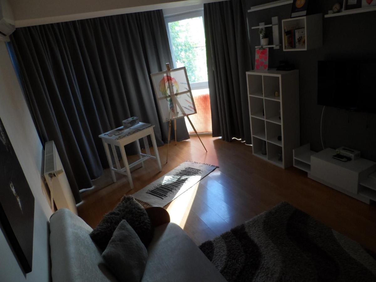 M@D Apartment 티미쇼아라 외부 사진