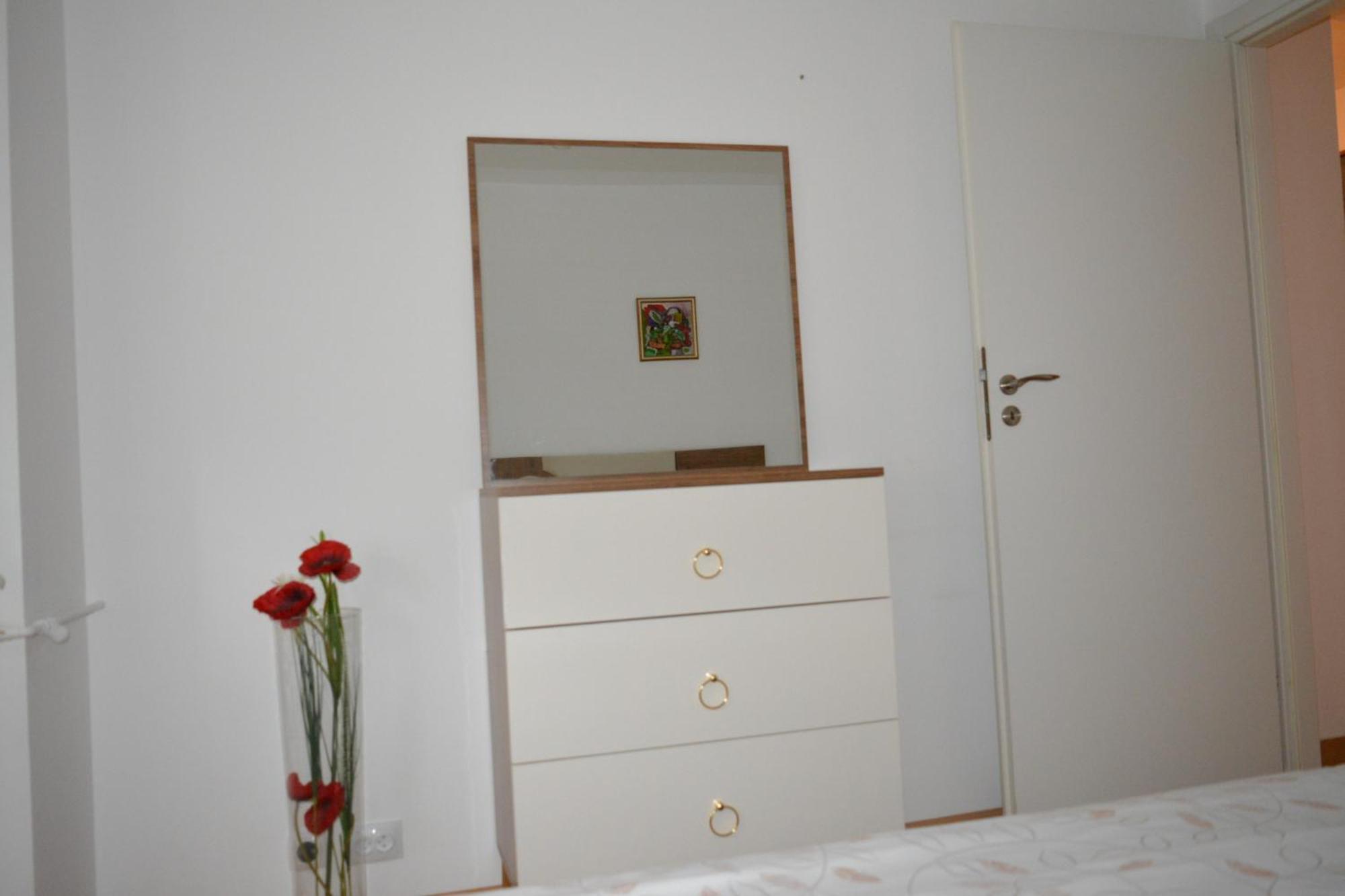 M@D Apartment 티미쇼아라 외부 사진