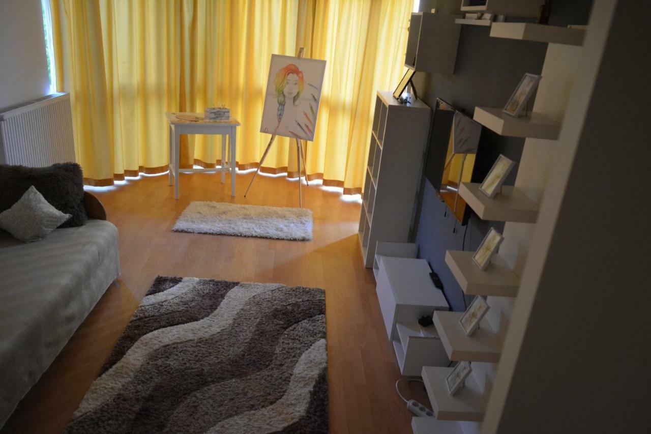 M@D Apartment 티미쇼아라 외부 사진